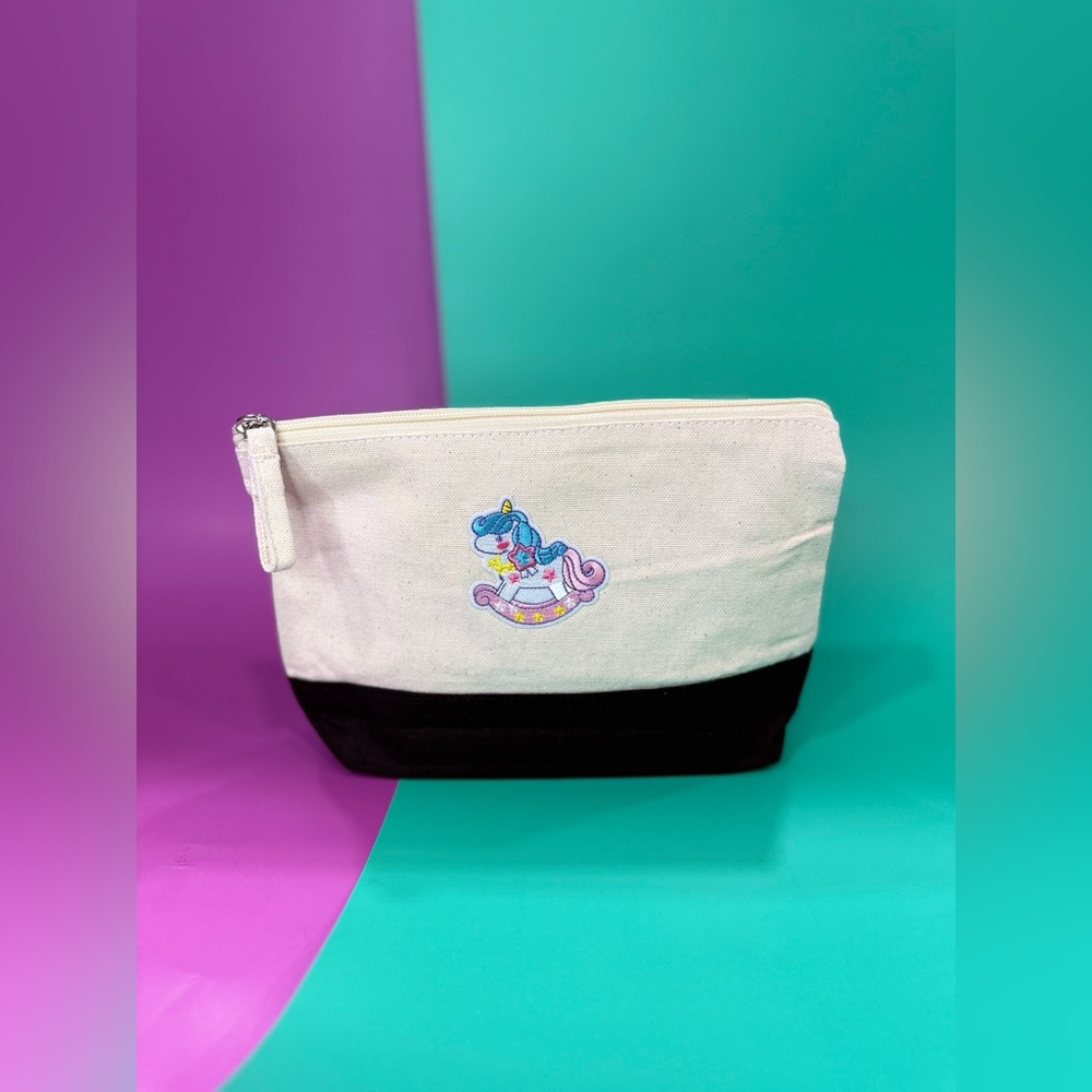 Small Pouch: Unicorn